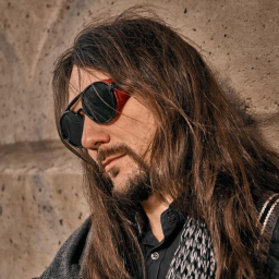 Павел Иванов 