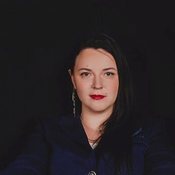 Мона Архипова