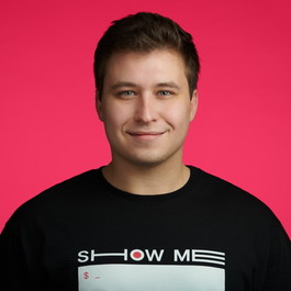 Лев Новоженин 